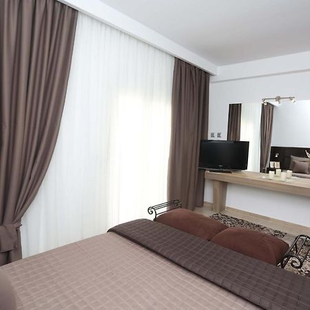 Philoxenia Boutique Suites & Studios Pefkochori Ngoại thất bức ảnh